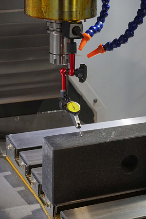 Вертикальный обрабатывающий центр DIRTEC М855 (Fanuc)