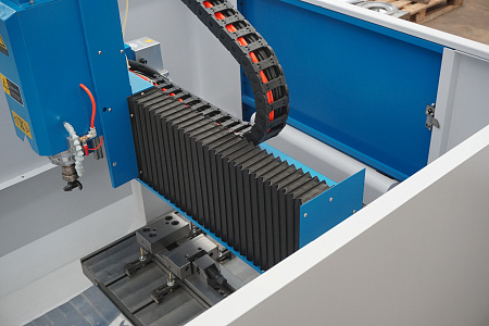 Фрезерный станок с ЧПУ DIRTEC 6060ATC-G (сервогибриды) 