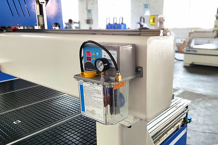 Фрезерный станок с ЧПУ DIRTEC 2131A